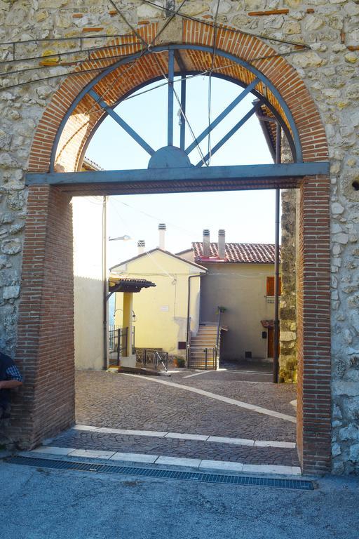 La Casetta Dei Desideri Poggio Bustone 外观 照片